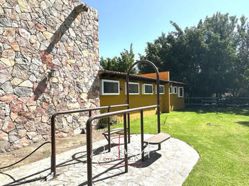 Exclusiva Residencia en Venta en Fracc. Campestre La Joya, Atlixco