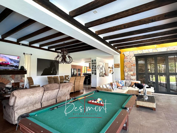 Exclusiva Residencia en Venta en Fracc. Campestre La Joya, Atlixco