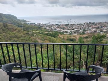 Puerto Lopez - Casa Vista: Se Vende Casa en Zona Rural y Cerca del Mar en Puerto Lopez