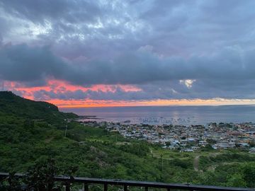 Puerto Lopez - Casa Vista: Se Vende Casa en Zona Rural y Cerca del Mar en Puerto Lopez
