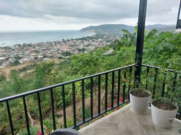 Puerto Lopez - Casa Vista: Se Vende Casa en Zona Rural y Cerca del Mar en Puerto Lopez