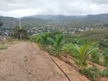 Puerto Lopez - Casa Vista: Se Vende Casa en Zona Rural y Cerca del Mar en Puerto Lopez