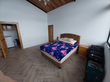Puerto Lopez - Casa Vista: Se Vende Casa en Zona Rural y Cerca del Mar en Puerto Lopez