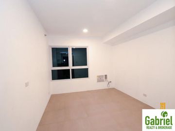 Affordable Pre-Selling Studio in J Tower Residences