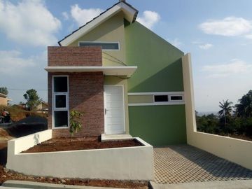 GRATIS 2 X ANGSURAN ! Rumah Nyaman dan Asri di Cileunyi Bandung Timur 5 menit ke tol Cileunyi .