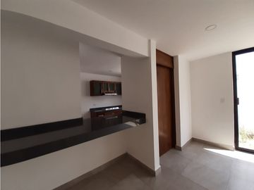 Casa En Venta Con Habitación Estudio Planta Baja Cerca UDLAP