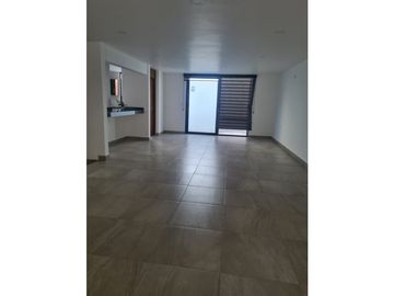 Casa En Venta Con Habitación Estudio Planta Baja Cerca UDLAP