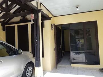 6 Bedroom House for sale