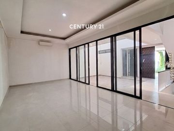 Disewakan Rumah Di Kebayoran Symphony Bintaro