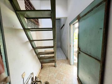 Di Jual Rumah Butuh Terjual Cepat Siap Huni 4 Kamar di Jatibarang, Indramayu