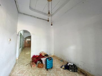 Di Jual Rumah Butuh Terjual Cepat Siap Huni 4 Kamar di Jatibarang, Indramayu