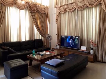 House and Lot for Sale with 4 Bedrooms Private Pool in Cuaya