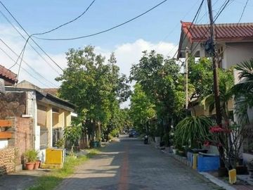 Rumah 2 lantai baru Gress selangkah ke Raya Merr