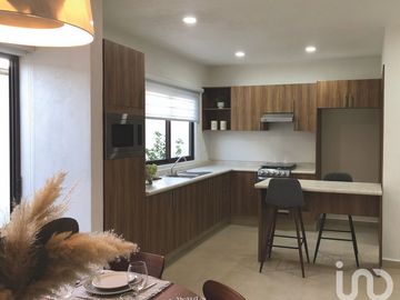 CASA EN PREVENTA, FRACCIONAMIENTO CERCA DE PEÑA DE BERNAL