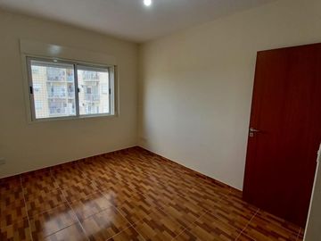 3 AMB REMODELADO A NUEVO , COCINA INDEPENDIENTE , BAÑO COMPLETO