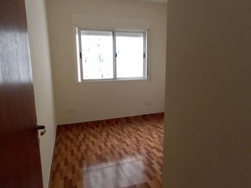 3 AMB REMODELADO A NUEVO , COCINA INDEPENDIENTE , BAÑO COMPLETO