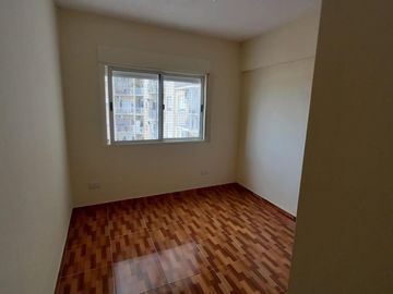 3 AMB REMODELADO A NUEVO , COCINA INDEPENDIENTE , BAÑO COMPLETO