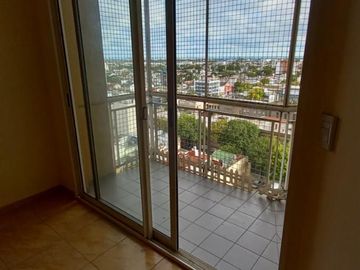 3 AMB REMODELADO A NUEVO , COCINA INDEPENDIENTE , BAÑO COMPLETO