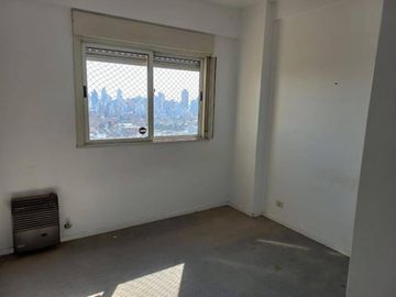 VENTA DEPTO 3 AMB CON COCHERA Y BAULERA TORRE DEL OMBU TEMPERLEY