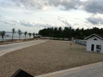 3 Bedroom Spacious Beautiful Villa for Sale in Argao, Cebu