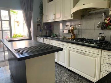 Casa en venta en Lanus Oeste
