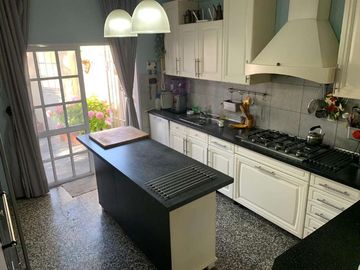 Casa en venta en Lanus Oeste