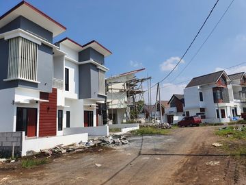 Rumah Dijual di Ngijo Karangploso,