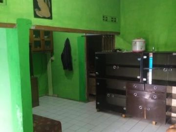 rumah dalam gang di sadang sari, sekeloa, coblong Kota bandung | MARLANS