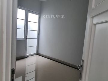 Dijual Rumah Strategis Harga Menarik Di Limo Depok