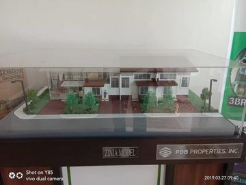 ZINIA MODEL at primavera w/ 200,000 Discounts until Nov.30