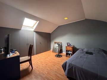 Departamento en venta de 5 dorm. en Las Condes