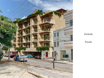 Condominio con jardín de 29m2, 2 terrazas, alberca con vista al mar, a 200 metro