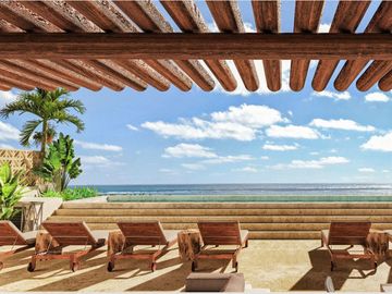 Condominio con jardín de 29m2, 2 terrazas, alberca con vista al mar, a 200 metro