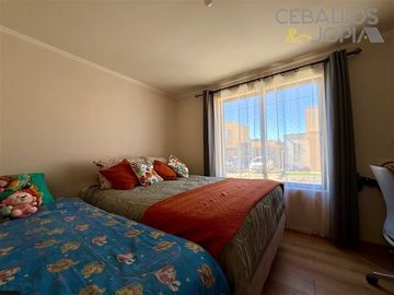 Casa en venta de 3 dorm. en Villa Alemana