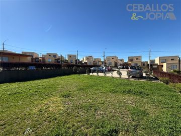 Casa en venta de 3 dorm. en Villa Alemana