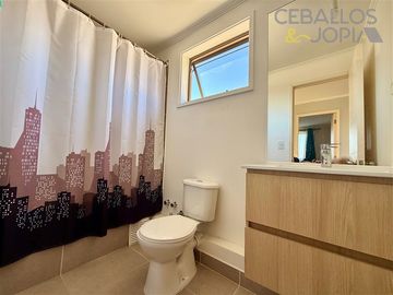 Casa en venta de 3 dorm. en Villa Alemana
