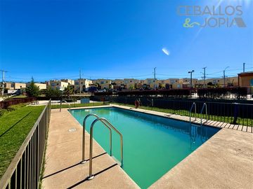 Casa en venta de 3 dorm. en Villa Alemana