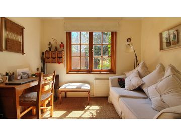 Casa En Venta / Los Trapenses / Colegio Everest