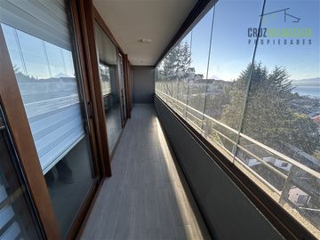 Departamento en arriendo de 2 dorm. en Puerto Varas