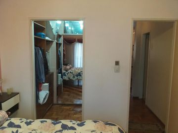 VENTA DE TRIPLEX 4 AMBIENTES