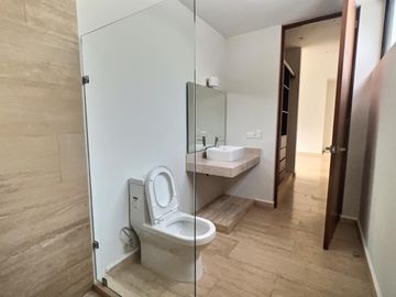 Venta de Casa en Jardines de Conkal