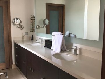 Venta departamento Bosques de las Lomas, Privada de Tamarindos.  (R)