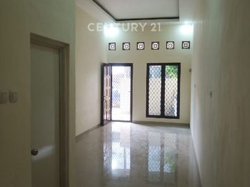 Di JUAL Rumah Siap HUNI Bulevar Hijau  Harapan Indah