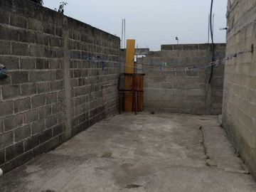 VENTA DE CASA SOLA CON ALBERCA EN YECAPIXTLA, MOR