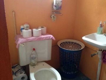 VENTA DE CASA SOLA CON ALBERCA EN YECAPIXTLA, MOR