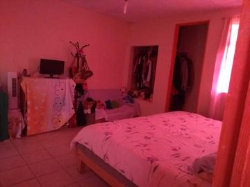VENTA DE CASA SOLA CON ALBERCA EN YECAPIXTLA, MOR