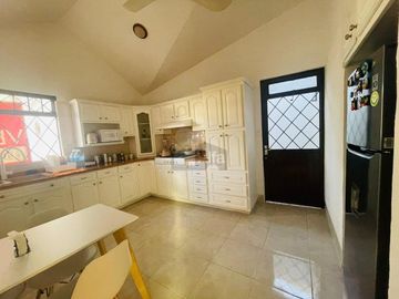 Casa en Venta en Fracc. Lomas del Pedregal, Irapuato, Gto.