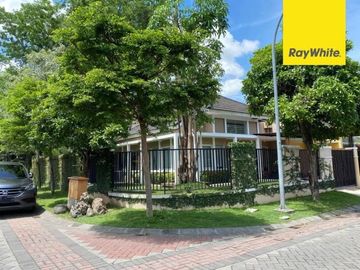 Dijual Rumah Hook Semi Furnish di Alam Galaxy, Surabaya