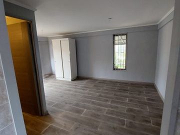 Casa Remodelada Villa Santa Lucia Sector, Gómez Carreño