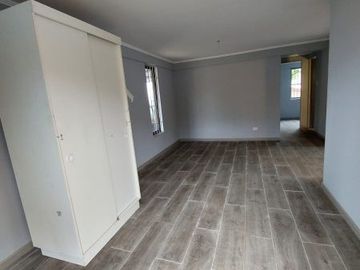 Casa Remodelada Villa Santa Lucia Sector, Gómez Carreño